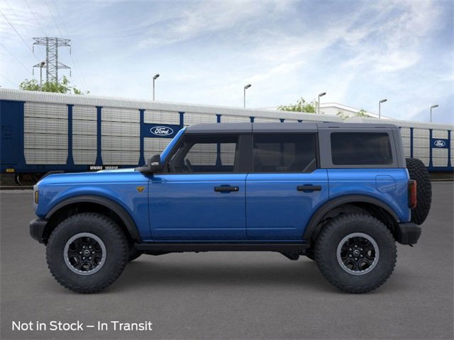 2025 Ford Bronco Badlands photo 3