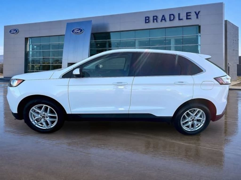 Certified 2024 Ford Edge SUV