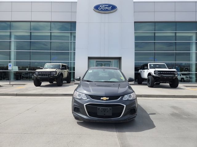 Used 2019 Chevrolet Sonic LT with VIN 1G1JD5SB6K4109846 for sale in Lake Havasu City, AZ