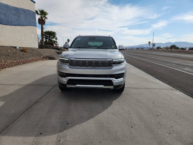 2022 Jeep Grand Wagoneer Series II's photo