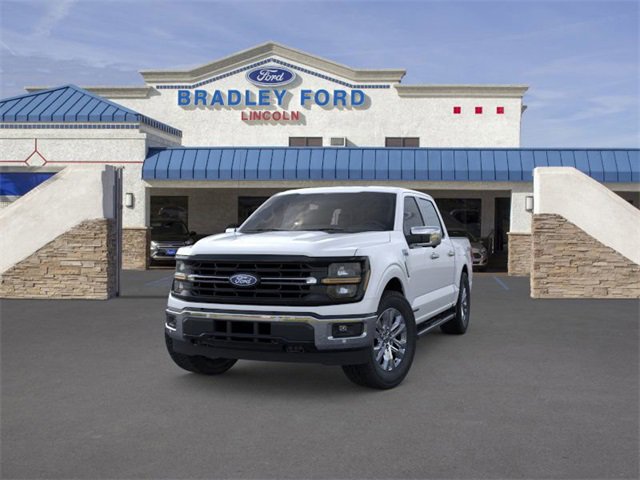 2025 Ford F-150 XLT photo 2