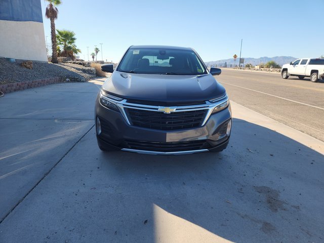 2022 Chevrolet Equinox photo 2