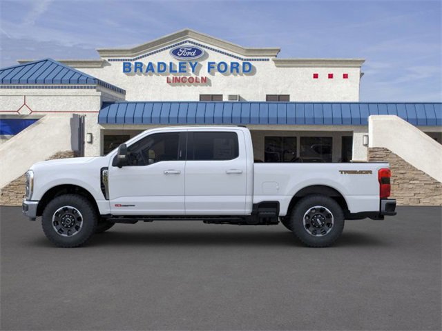 2025 Ford F-250 Lariat photo 3