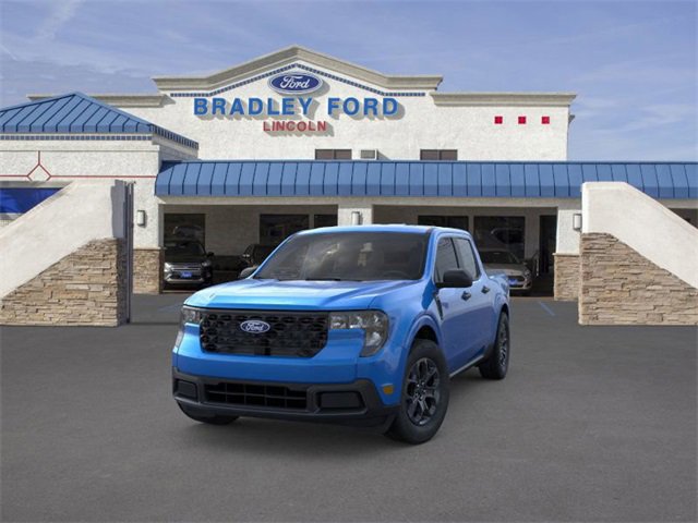 2025 Ford Maverick XLT photo 2