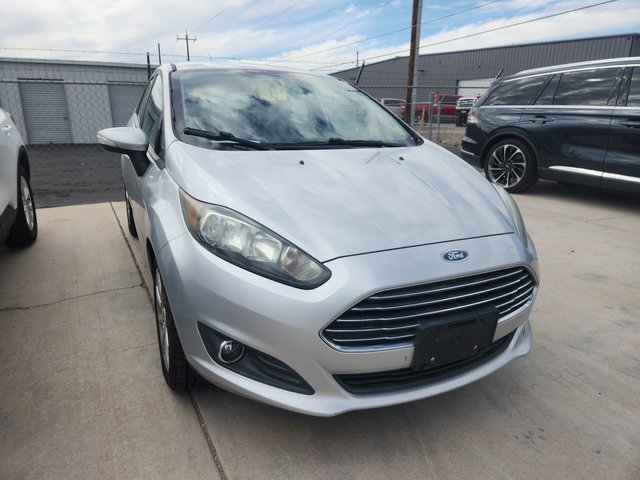 2016 Ford Fiesta SE photo 3