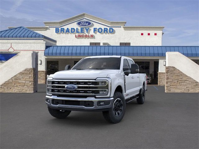 2025 Ford F-250 Lariat photo 2