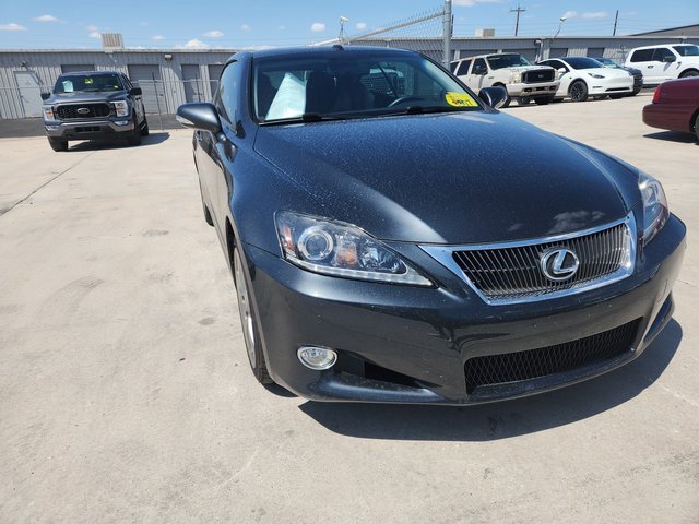 2011 Lexus IS 250C photo 3