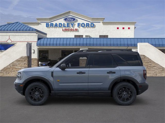 2025 Ford Bronco Sport Badlands photo 2