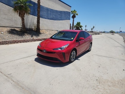 2020 Toyota Prius L Hatchback