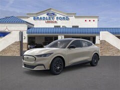 2025 Ford Mustang Mach-E Premium SUV