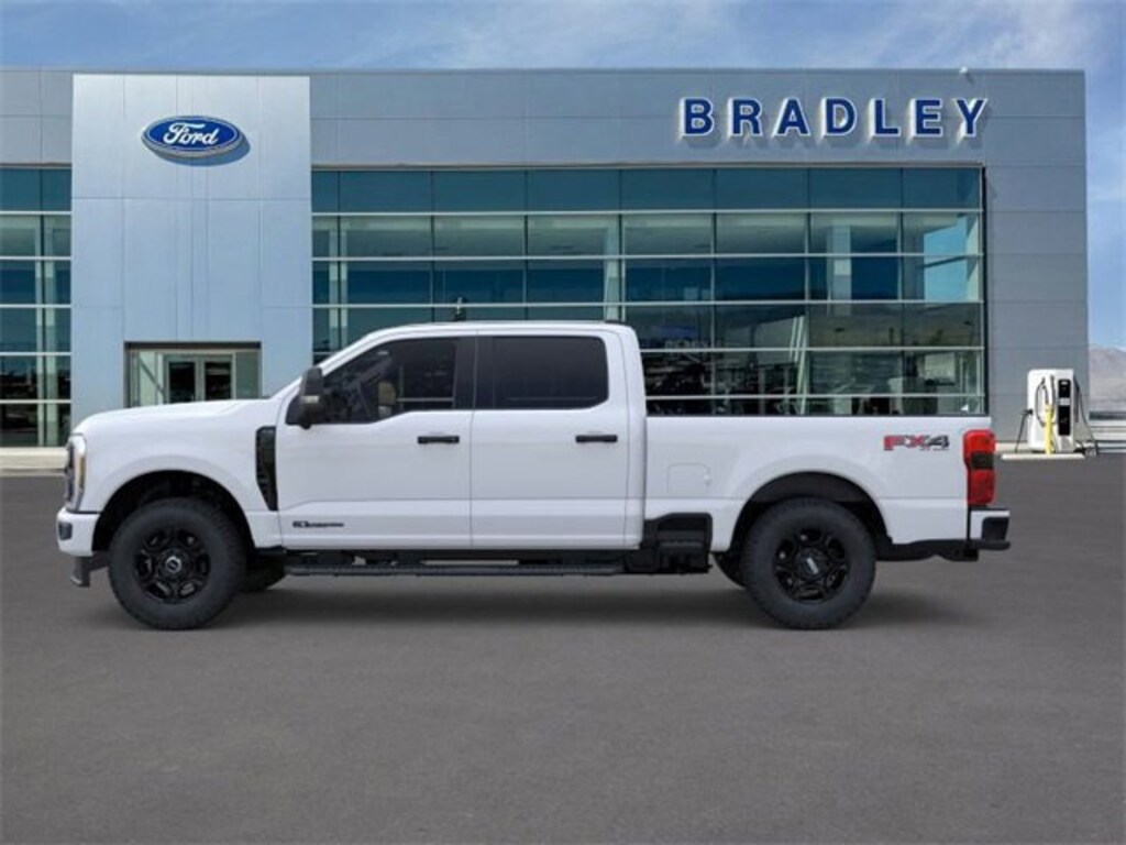 New 2026 Ford F-250 Truck Crew Cab