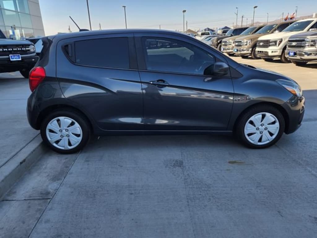 Used 2017 Chevrolet Spark LS CVT Hatchback