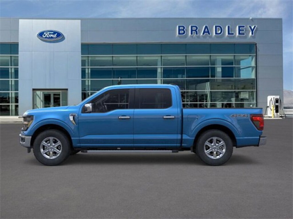 New 2025 Ford F-150 XLT Truck SuperCrew Cab