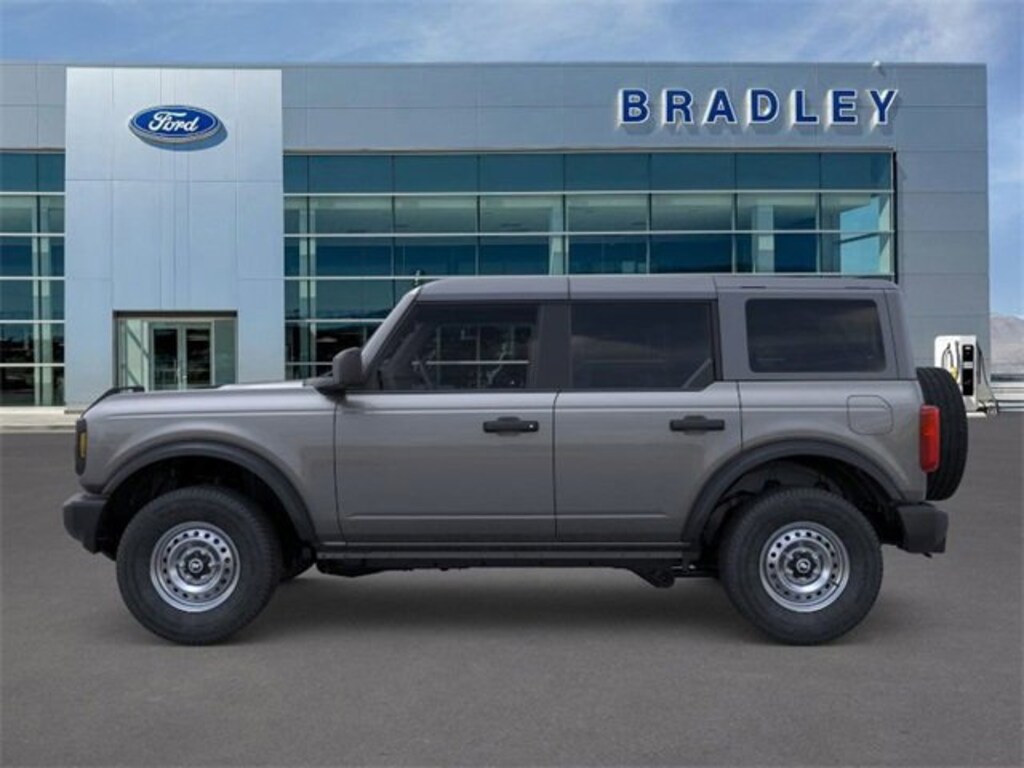 New 2025 Ford Bronco Base SUV