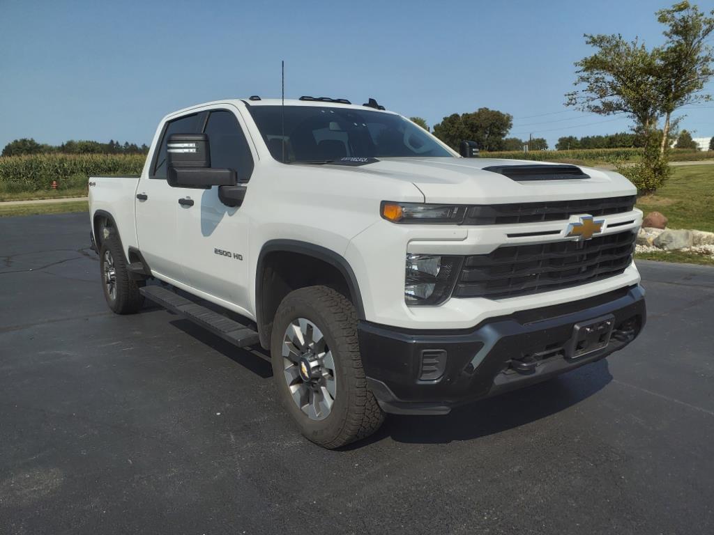 Used 2024 Chevrolet Silverado 2500HD Custom with VIN 2GC4YME79R1180992 for sale in Dekalb, IL