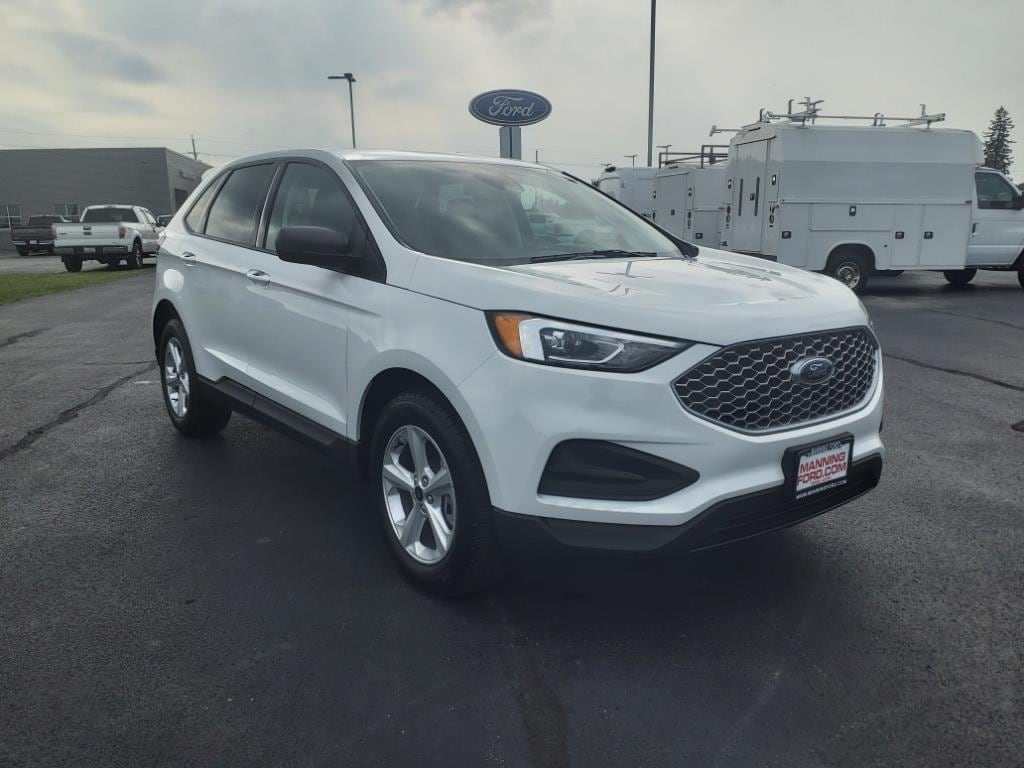 Used 2024 Ford Edge SE with VIN 2FMPK4G90RBA27968 for sale in Dekalb, IL