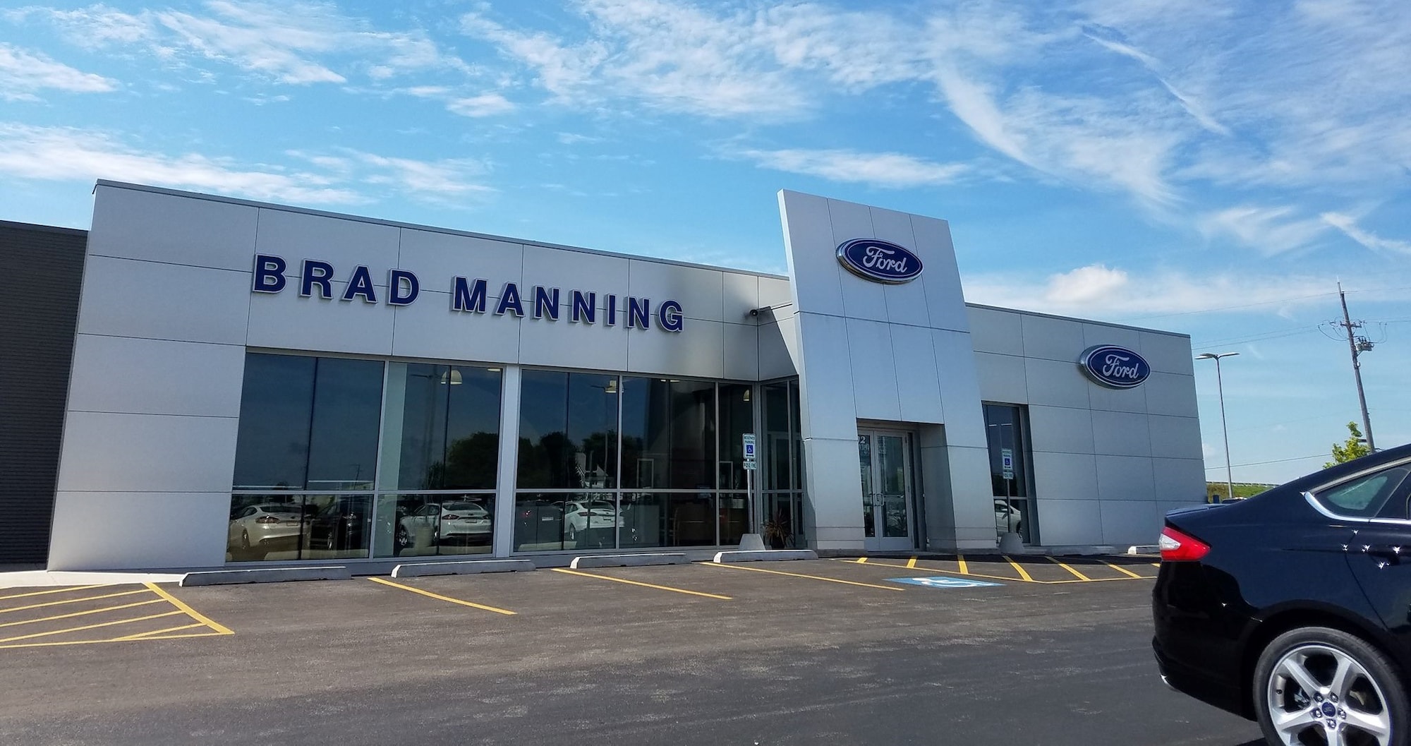 Brad Manning Ford Inc DeKalb, IL New &amp; Used Ford