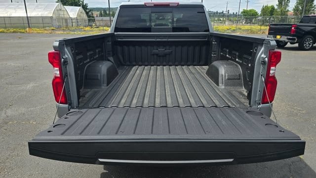 2026 Chevrolet Silverado 1500 RST - Photo 10
