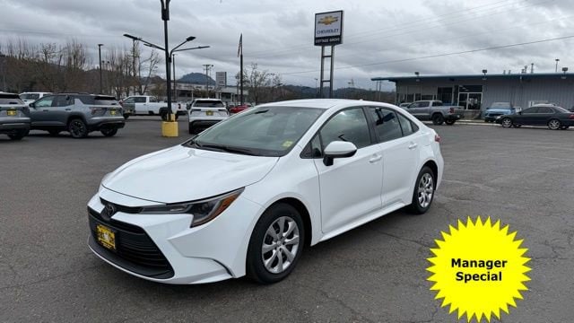 2024 Toyota Corolla LE CVT's photo