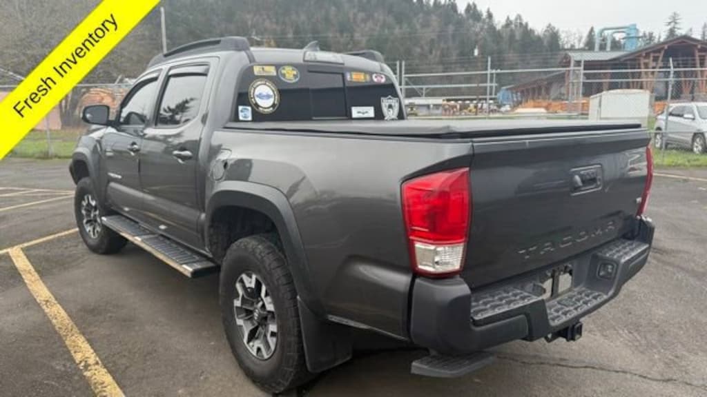 Used 2017 Toyota Tacoma SR5