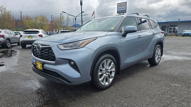 2022 Toyota Highlander Limited 4x2 V6's photo
