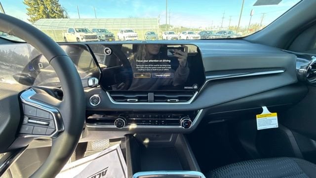 2026 Chevrolet Equinox LT - Photo 21