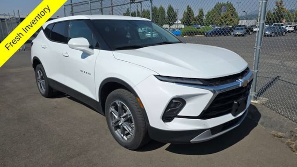 Used 2025 Chevrolet Blazer 2LT SUV
