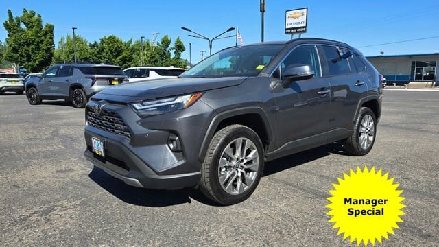 2022 Toyota RAV4 Limited's photo