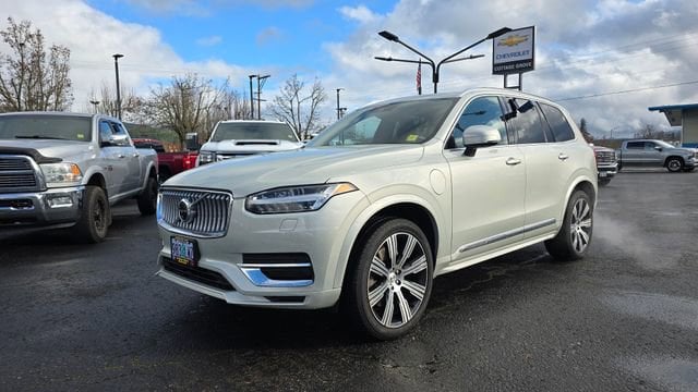 2020 Volvo XC90 Inscription's photo