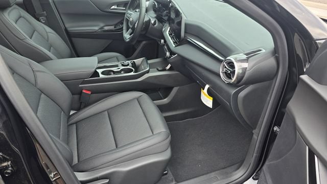 2026 Chevrolet Equinox LT - Photo 13