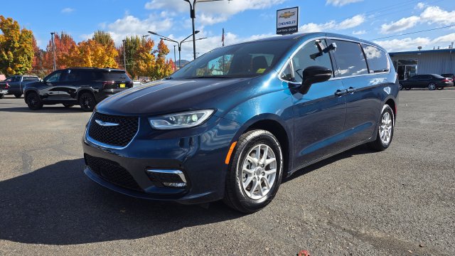 2025 Chrysler Pacifica