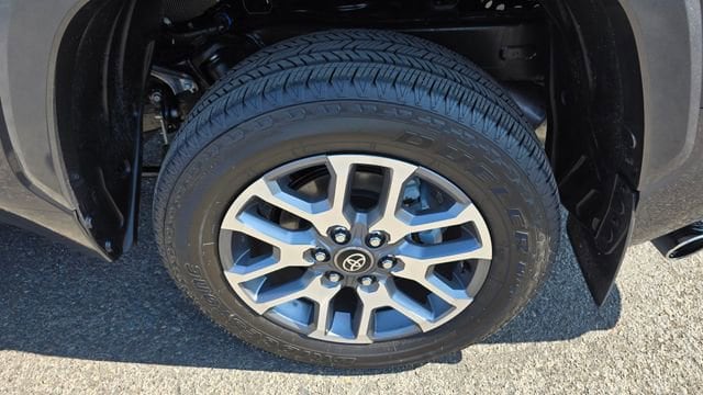 2025 Toyota Tundra 1794 Edition - Photo 9
