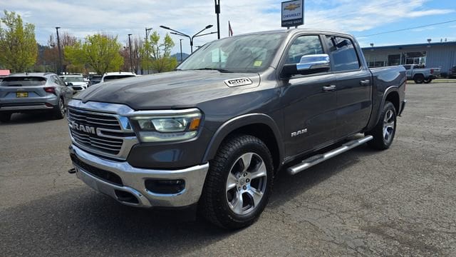 2020 RAM 1500 Laramie 4x4 Crew Cab 5'7's photo