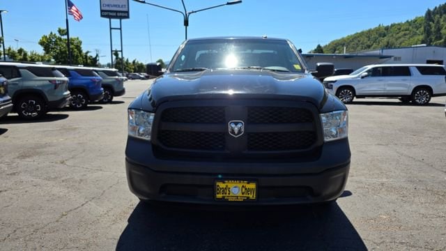 Used 2019 RAM Ram 1500 Classic Tradesman with VIN 3C6JR6DT4KG659917 for sale in Cottage Grove, OR