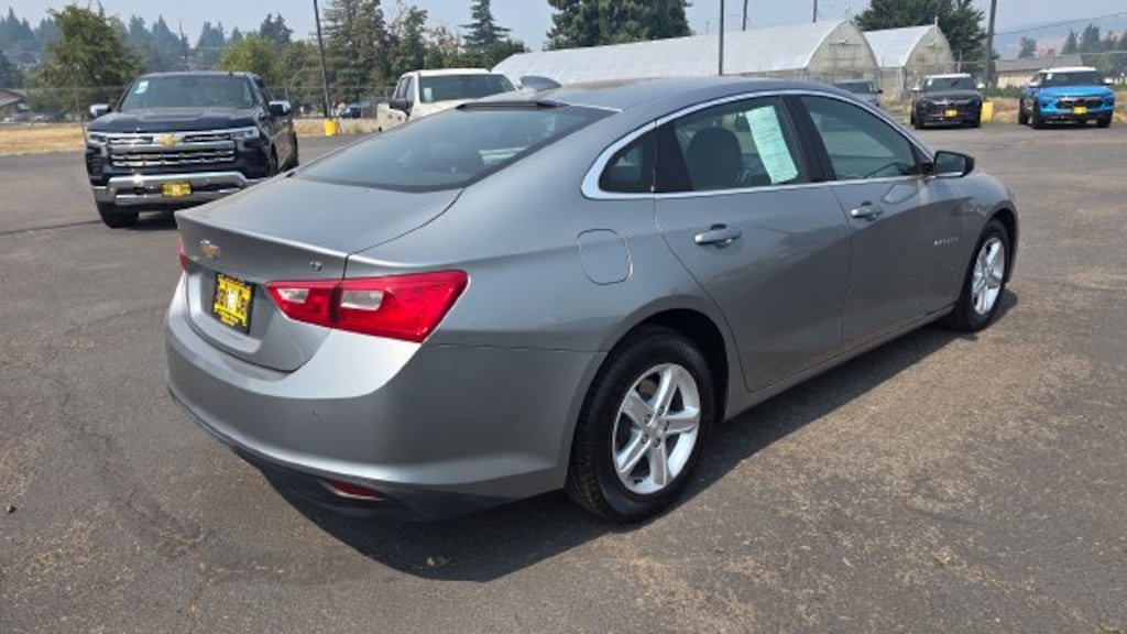 Used 2024 Chevrolet Malibu 1LT Car