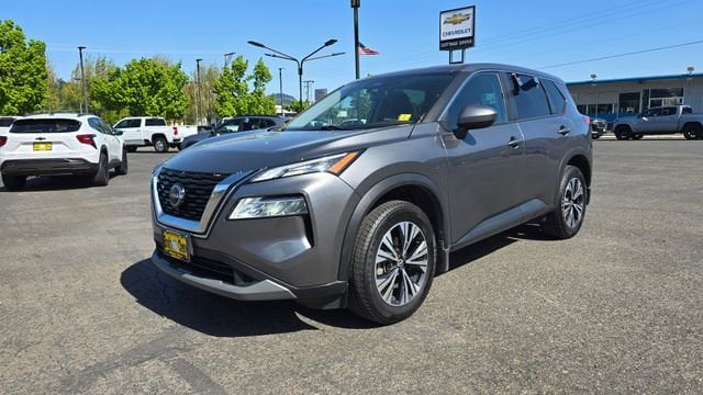 2023 Nissan Rogue SV FWD's photo