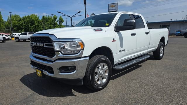 2024 RAM 3500 Big Horn 4X4 Crew Cab LWB's photo