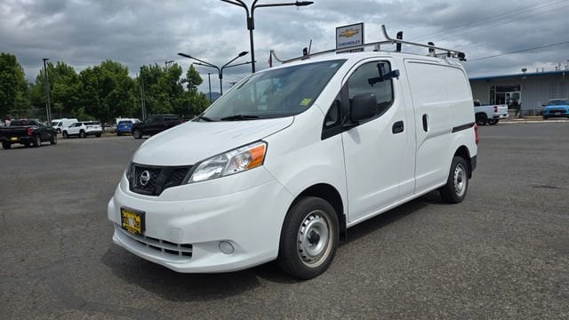 2021 Nissan NV200 S's photo