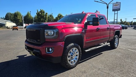2018 GMC Sierra 2500 HD Denali Truck