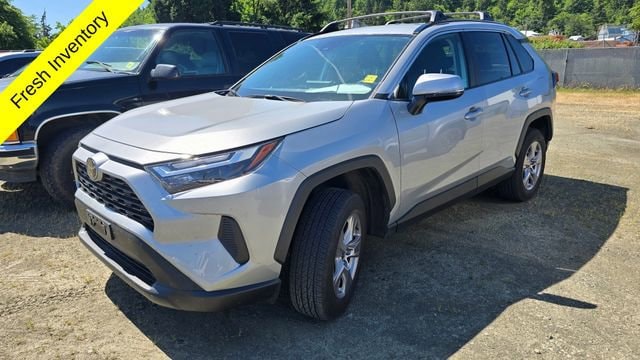 2025 Toyota RAV4 Hybrid LE AWD's photo