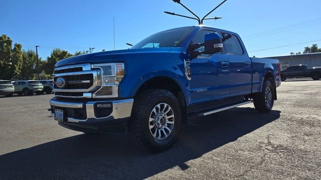 2020 Ford F-350 Super Duty Lariat's photo
