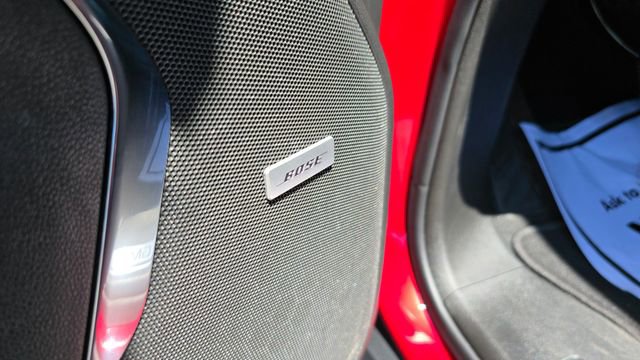 2023 GMC Yukon SLT - Photo 19