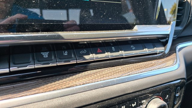 2026 Chevrolet Silverado 3500 HD LT - Photo 25