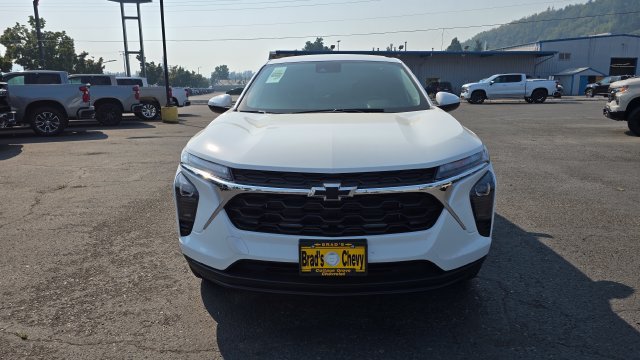 New 2026 Chevrolet Trax LS SUV