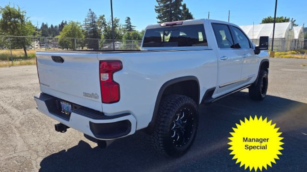 Used 2024 Chevrolet Silverado 2500 HD High Country Truck