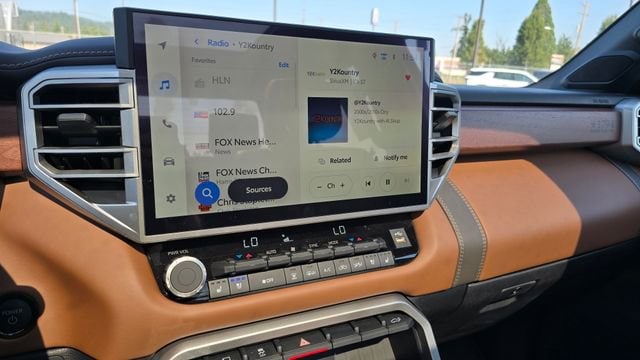 2025 Toyota Tundra 1794 Edition - Photo 27