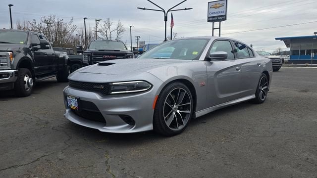 2018 Dodge Charger R/T's photo