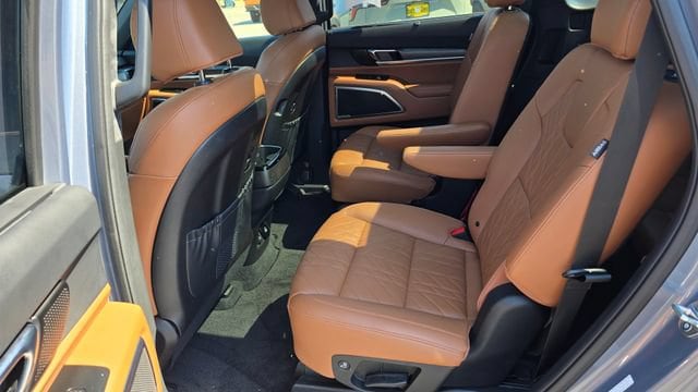 2023 Kia Telluride SX Prestige X-Pro - Photo 11