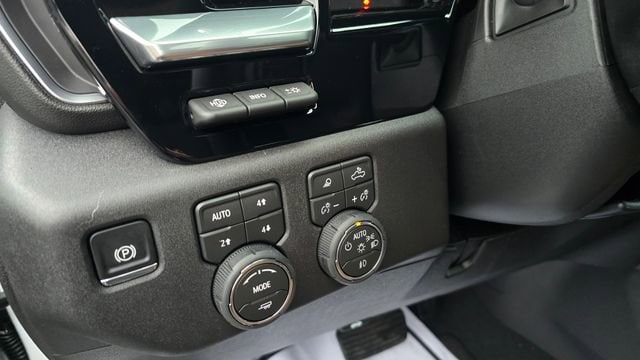 2026 Chevrolet Silverado 2500 HD High Country - Photo 26