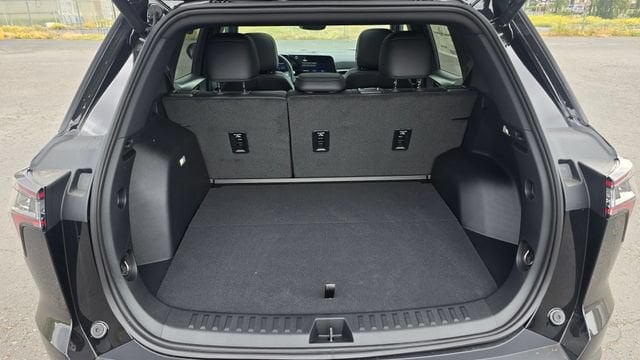 2026 Chevrolet Equinox LT - Photo 11